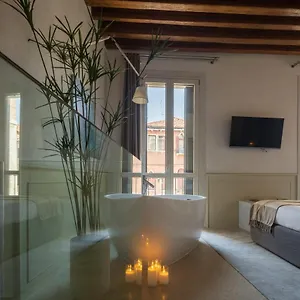 Lion Palace - San Marco R&r Apartament